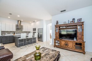 Villa (6 Bedrooms) | Property amenity