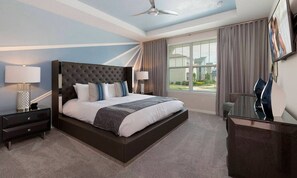 9 bedrooms, laptop workspace, free WiFi, bed sheets