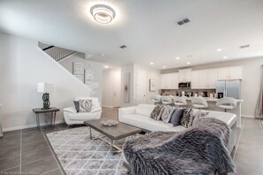 Villa (6 Bedrooms) | Property amenity - Beautiful Villa With Private Pool, Close to Disney, Orlando Villa 3037 (Kissimmee)
