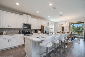 Villa (6 Bedrooms) | Property amenity - Beautiful Villa With Private Pool, Close to Disney, Orlando Villa 3037 (Kissimmee)