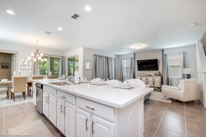 Villa (6 Bedrooms) | Property amenity - Beautiful Villa With Private Pool, Close to Disney, Orlando Villa 3037 (Kissimmee)