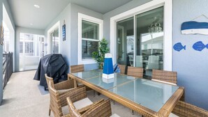 Outdoor dining - 5 Star Villa Close to Disney, Orlando Villa 2540 (Davenport)