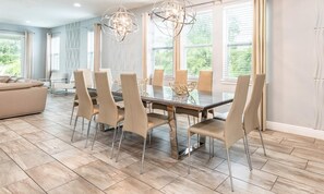 Microwave, oven, stovetop, dishwasher - Beautiful 5 Star Villa on Encore Resort at Reunion With Large Private Pool, Orlando Villa 4518 (Kissimmee)