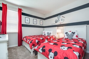 7 bedrooms, laptop workspace, iron/ironing board, bed sheets - 5star Villas Close to Disney, Orlando Villa 2835 (Kissimmee)