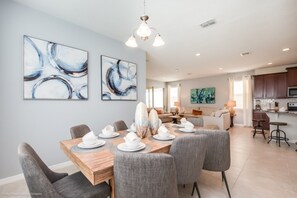 Microwave, oven, stovetop, dishwasher - 5star Villas Close to Disney, Orlando Villa 2835 (Kissimmee)