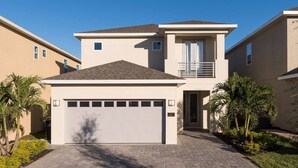 Exterior - Beautiful 5 Star Villa With Private Pool on the Prestigious Encore Resort at Reunion, Orlando Villa 4366 (Kissimmee)