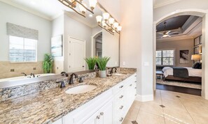 Property amenity - Beautiful 5 Star Villa With Private Pool on the Prestigious Reunion Resort and Spa, Orlando Villa 4567 (Kissimmee)