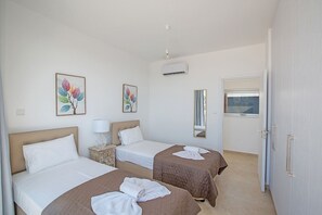 Villa (3 Bedrooms) | Property amenity