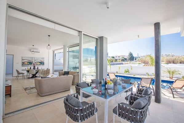 Villa (3 Bedrooms) | Property amenity