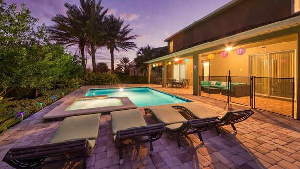 Outdoor pool - Exclusive Villa With Large Private Pool on Encore Resort at Reunion, Orlando Villa 4709 (Kissimmee)