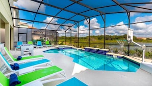 Piscina all'aperto