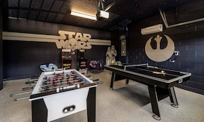 Game room - Exclusive Villa With Large Private Pool on Encore Resort at Reunion, Orlando Villa 4479 (Kissimmee)