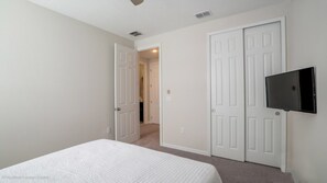 Villa (6 Bedrooms) | Property amenity