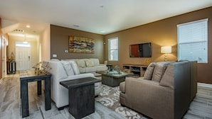 Unclassified image, 4 of 46, button - Beautiful Villa With Private Pool, Close to Disney, Orlando Villa 1553 (Davenport)