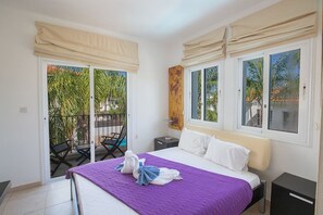 3 Schlafzimmer, laptopgeeigneter Arbeitsplatz, Bettwäsche