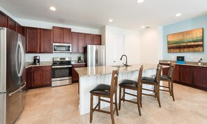 微波爐、烤箱、爐台、洗碗機