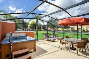 Villa (3 Bedrooms) | Property amenity