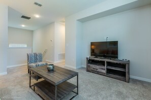 Villa (4 Bedrooms) | Property amenity