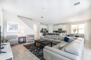 Villa (4 Bedrooms) | Property amenity - Luxury Villa on Solara Resort With Private Pool, Orlando Villa 2020 (Kissimmee)