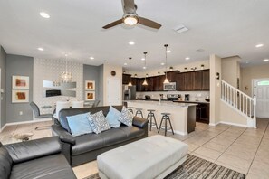 Villa (4 Bedrooms) | Property amenity