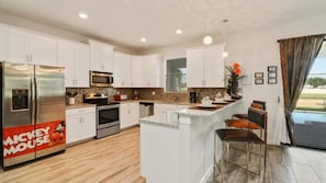 Microwave, oven, stovetop, dishwasher