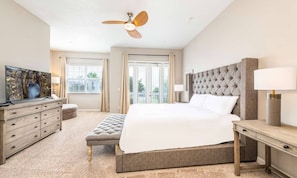 5 bedrooms, laptop workspace, bed sheets