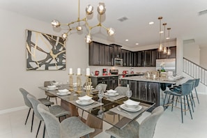 Villa (6 Bedrooms) | Property amenity