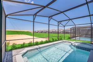 Villa (6 Bedrooms) | Property amenity