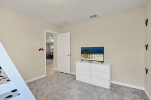 Villa (6 Bedrooms) | Property amenity