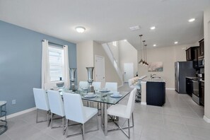 Villa (6 Bedrooms) | Property amenity