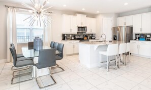 Microwave, oven, stovetop, dishwasher - Exclusive Villa With Large Private Pool on Encore Resort at Reunion, Orlando Villa 4473 (Kissimmee)