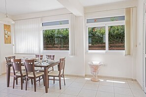 Dining - Luxury 3 Bedroom Villa With Private Pool, Protaras Villa 1257 (Paralimni)