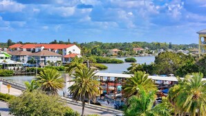 Unclassified image, 4 of 36, button - Perfect Apartment on The Anchorage, Siesta Key Apartment 1021 (Siesta Key)