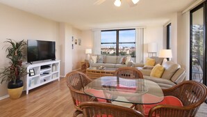 Unclassified image, 3 of 36, button - Perfect Apartment on The Anchorage, Siesta Key Apartment 1021 (Siesta Key)