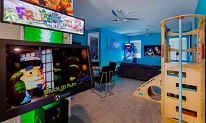 Spielezimmer