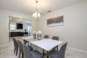 Microwave, oven, stovetop, dishwasher - Luxury 6 Bedroom Villa on Champions Gate Resort, Orlando Villa 2552 (Davenport)