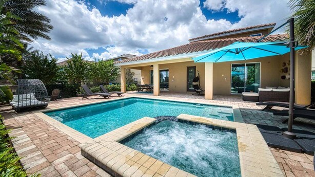 Room - Perfect 8 Bedroom Villa on Encore Resort at Reunion, Orlando Villa 4481 (Kissimmee)