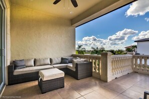 Villa (Multiple Bedrooms) | Property amenity