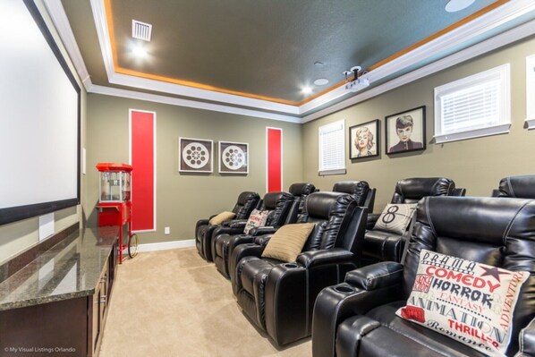 Villa (Multiple Bedrooms) | Property amenity