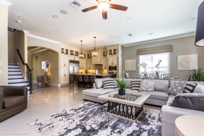 Villa (Multiple Bedrooms) | Property amenity