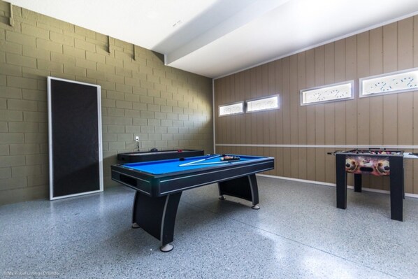 Villa (Multiple Bedrooms) | Property amenity