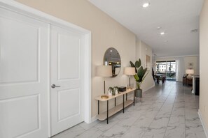 Interior - 5 Star Villa Close to Disney, Orlando Mansion 5050 (Kissimmee)