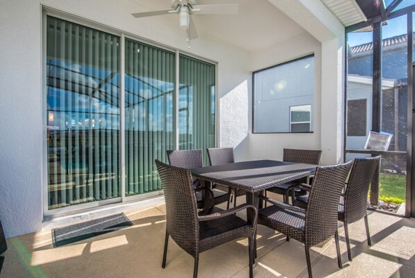 Villa (5 Bedrooms) | Property amenity
