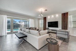 Living room - Luxury 9 Bedroom Villa on Solara Resort, Orlando Villa 2848 (Kissimmee)