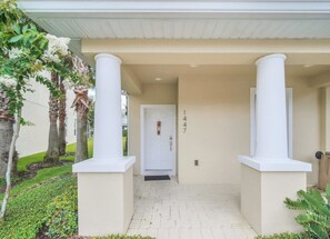 Villa (3 Bedrooms) | Servicio de la propiedad