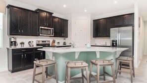 微波爐、烤箱、爐台、洗碗機