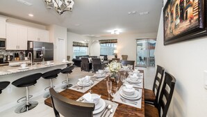 Private kitchen - Luxury Townhome on Storey Lake Resort, Orlando Townhome 4835 (Kissimmee)