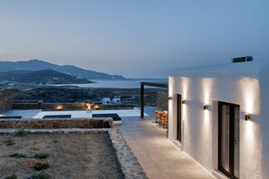 Terrace/patio - Luxury Private Holiday Villa With Private Pool, Mykonos Villa 1014 (Mykonos)