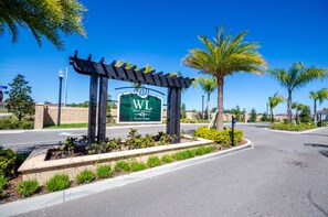 Property grounds - Imagine You and Your Family Renting This 5 Star Villa on West Lucaya Resort, Orlando Townhome 5418 (Kissimmee)