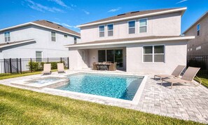 Pool - Luxury Contemporary Style Villa on Encore Resort at Reunion, Orlando Villa 4497 (Kissimmee)